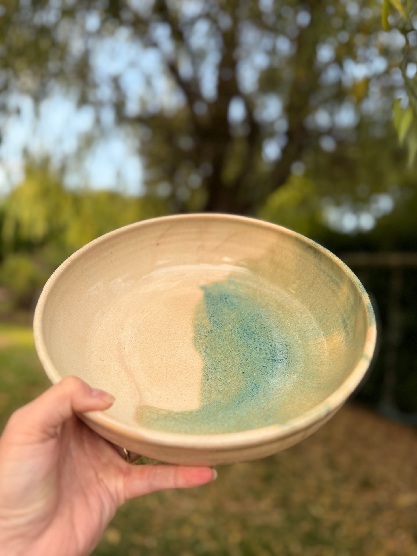 (05) Counter Top Bowl in Cream Moss