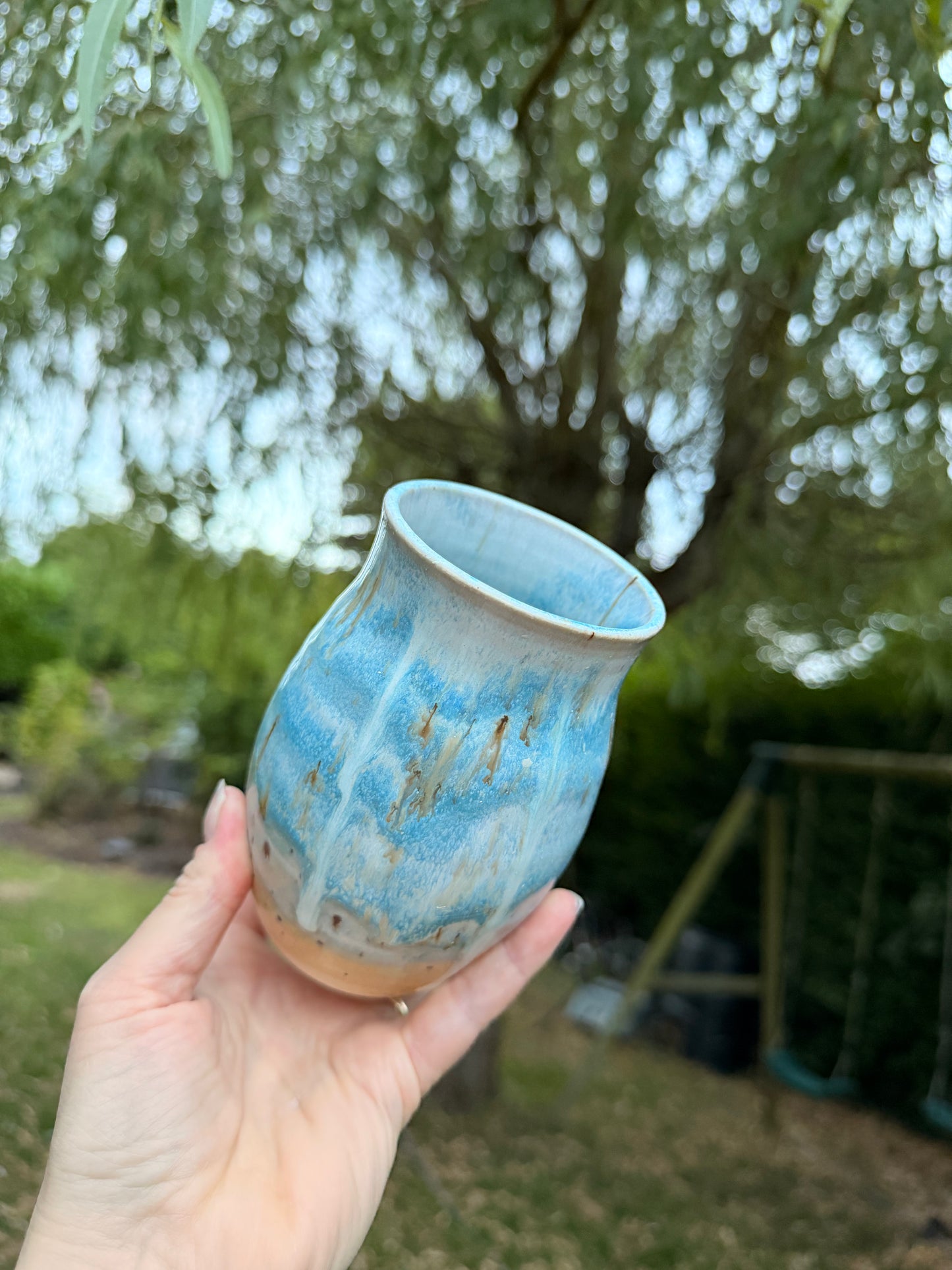 (09) Vase in Surf