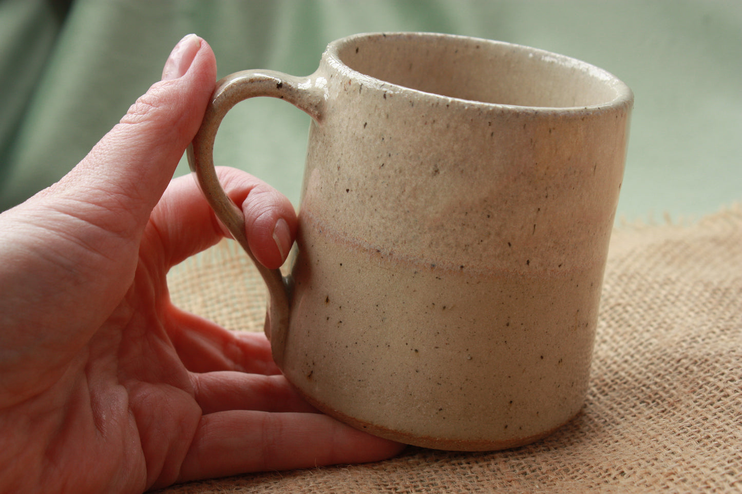 Shoreline Taper Cup in Linen