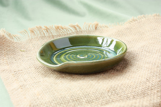 Spoon Rest in River Moss